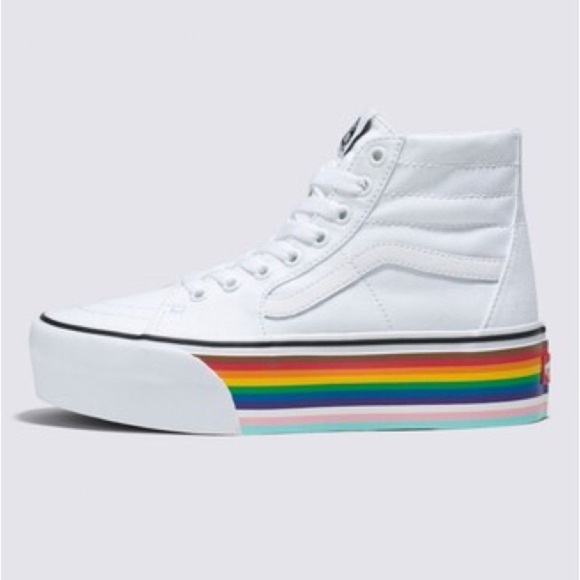 #54❤️ BNWT VANS SK8 HI STACKFORM PRIDE SNEAKERS - Picture 1 of 9
